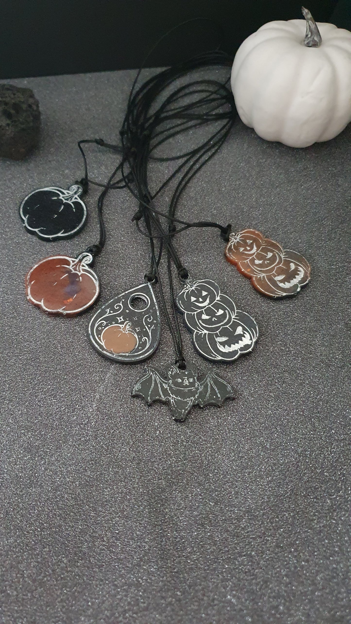 Pendentif Citrouille Simple orange & noir