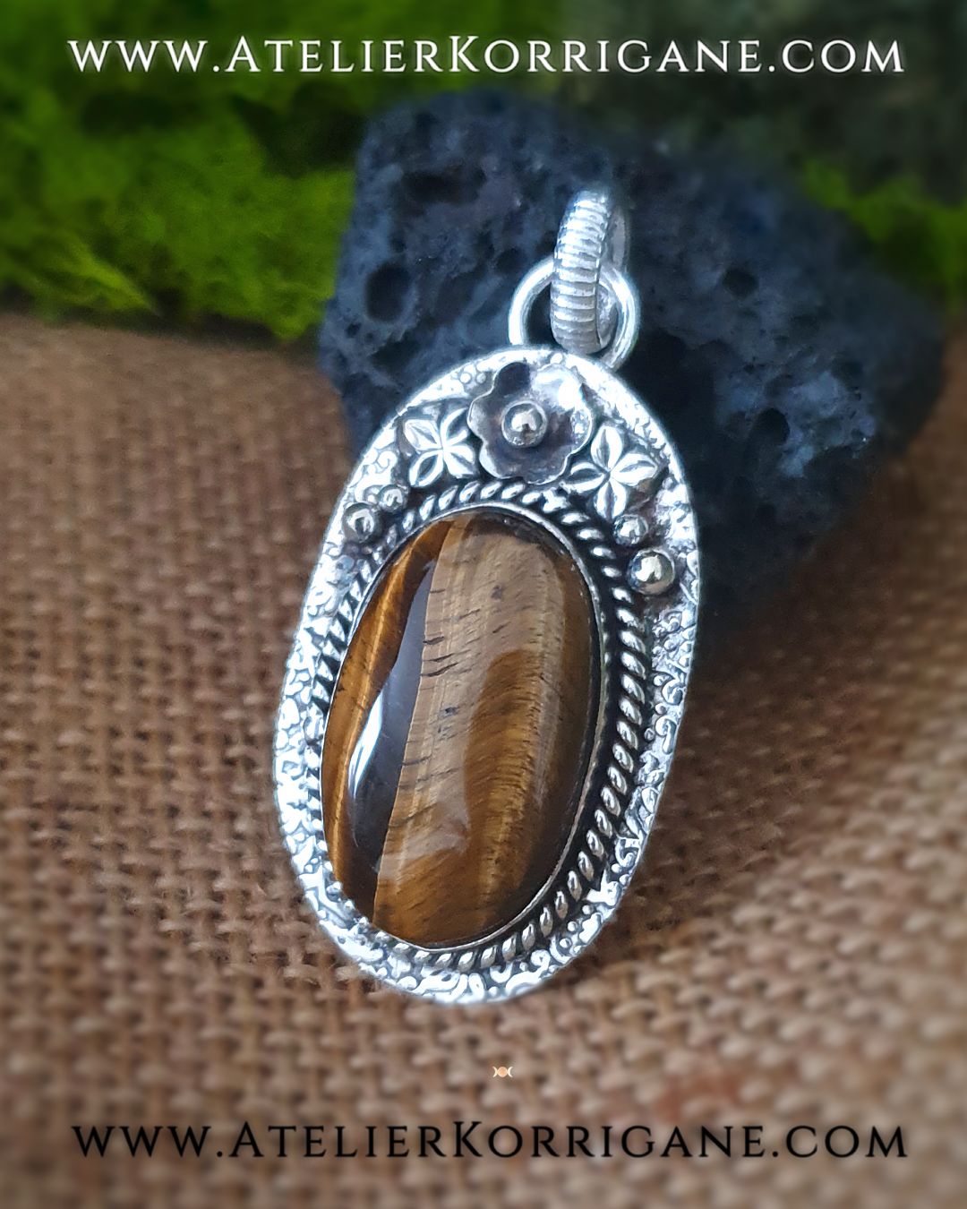 Pendentif Beltane en Argent Massif et Œil de Tigre