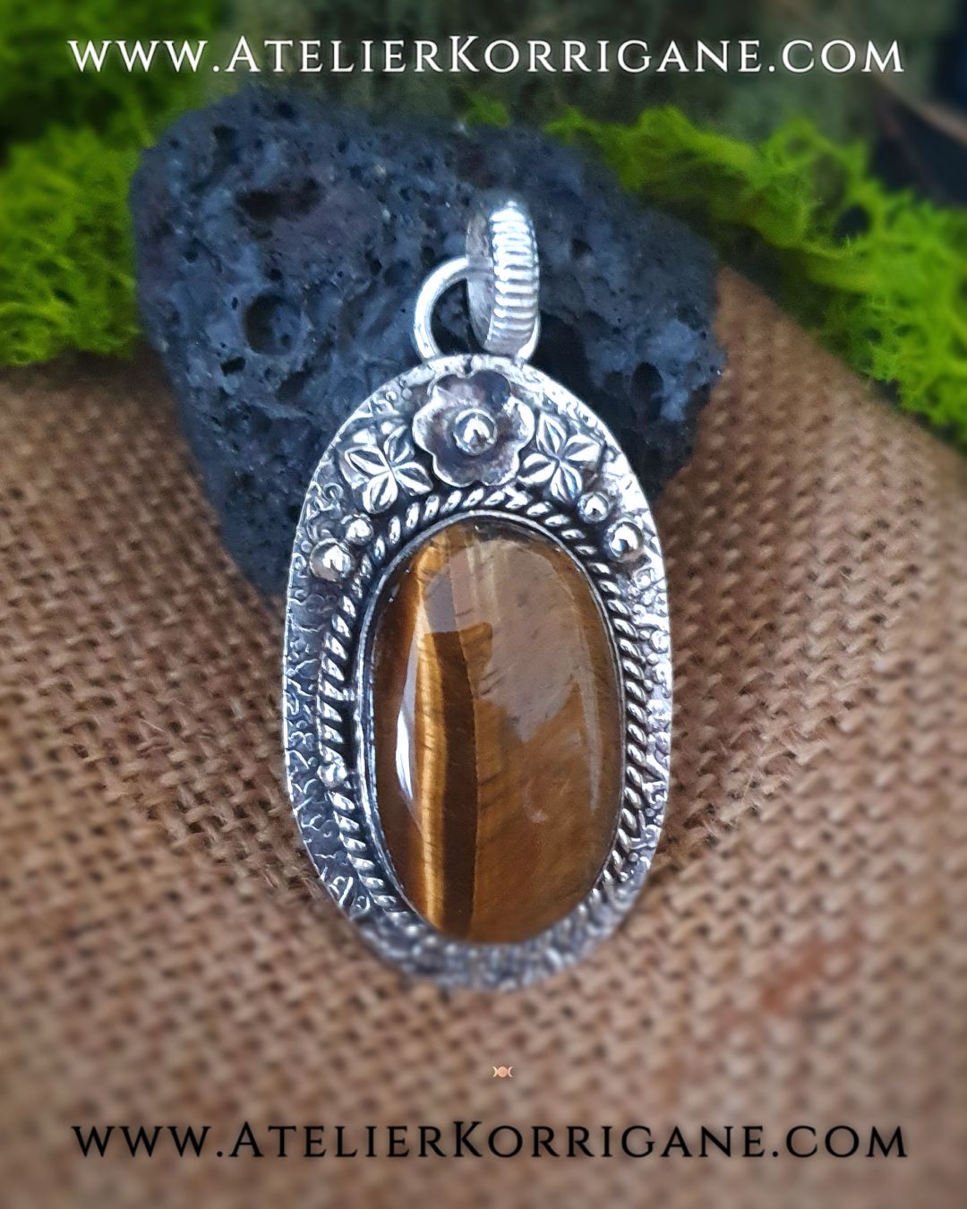 Pendentif Beltane en Argent Massif et Œil de Tigre