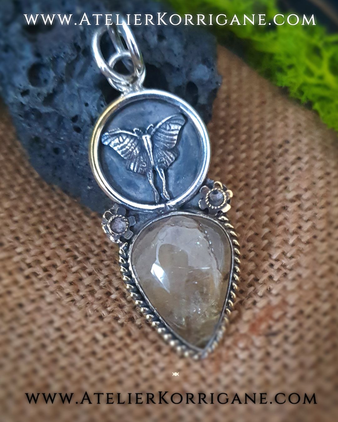 Pendentif Papillon en Argent Massif et Quartz Rutile