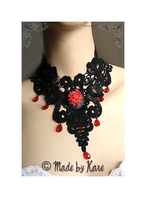 Dramatic Red Collier Tour de Cou Noir Victorien - korrigane