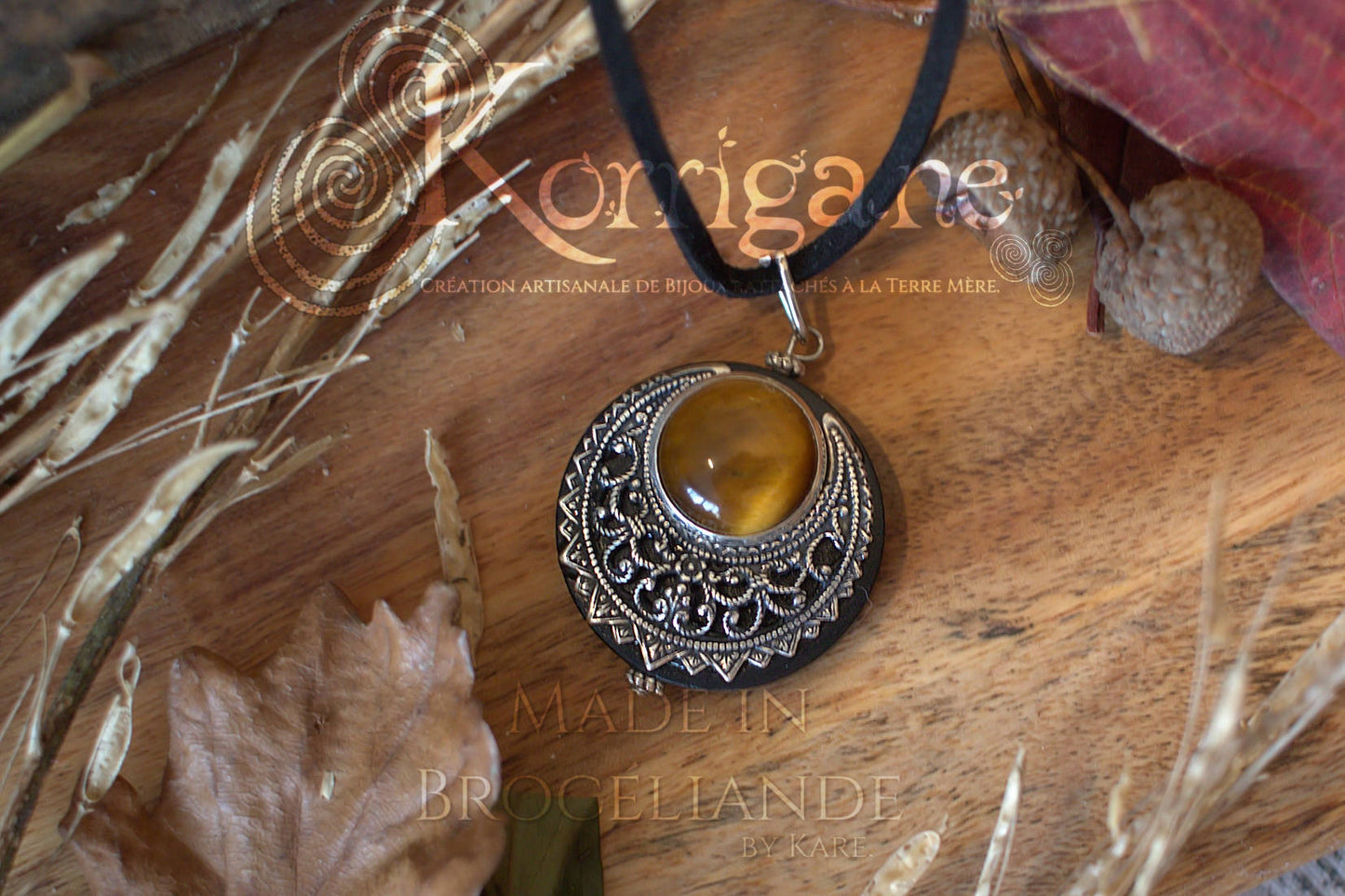 Amulette "Lleuad" Collier de Protection - Lune Wicca Oeil de Tigre - Talisman Triple Déesse Korrigane