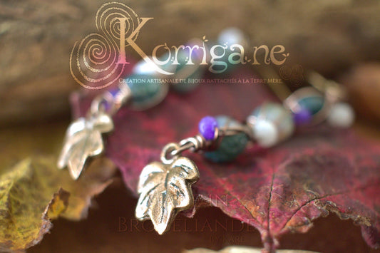 Boucles d'Oreilles Arduinna - Bijou forestier - Agate Mousse, Améthyste et Jade - Artisanat Made In Brocéliande - Bretagne - Lithothérapie Korrigane