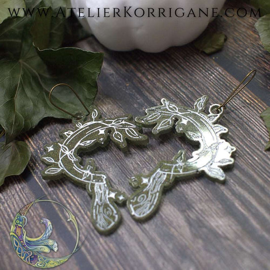 Boucles d'Oreilles Serpes Druidiques Les P'tites Witchy Vert Foret Korrigane