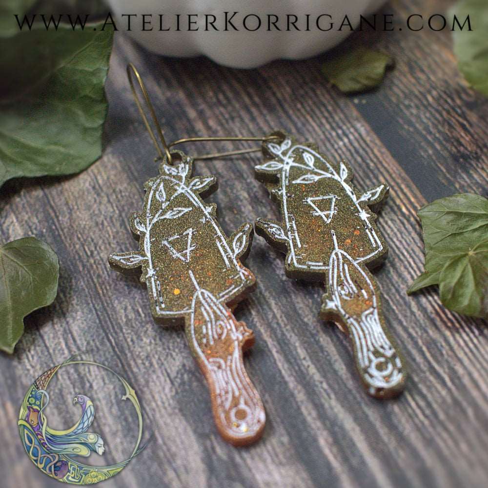 Boucles d'Oreilles élément Terre Les P'tites Witchy Cuivré et vert foret Korrigane