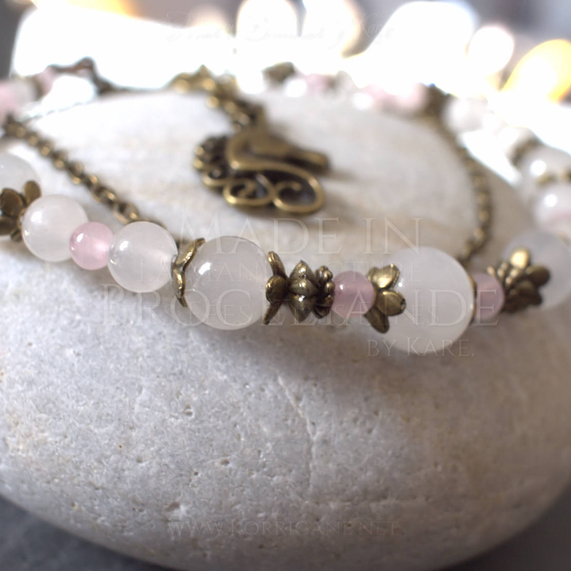 Bracelet Kendoniañ - Licorne - Quartz Rose & Blanc - Artisanat Made In Brocéliande - Bretagne - France - Lithothérapie Korrigane