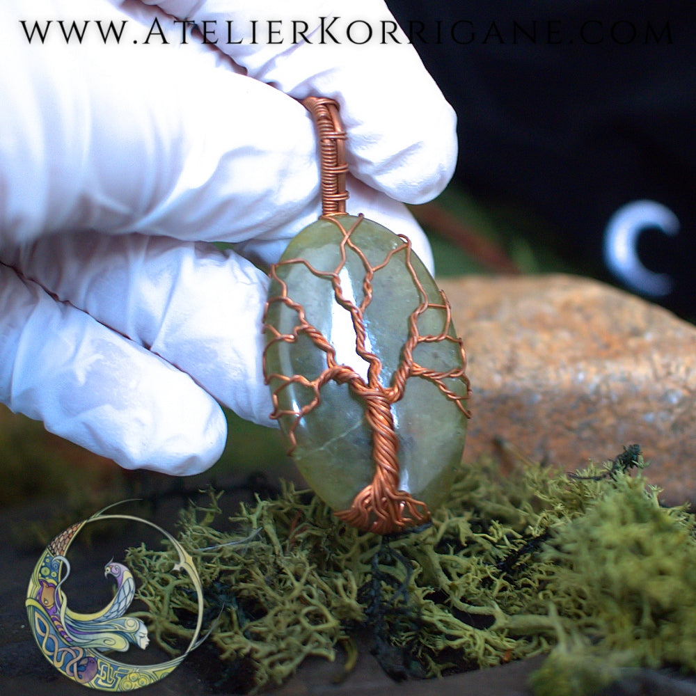 Collier Arbre de Vie en Prehnite Korrigane
