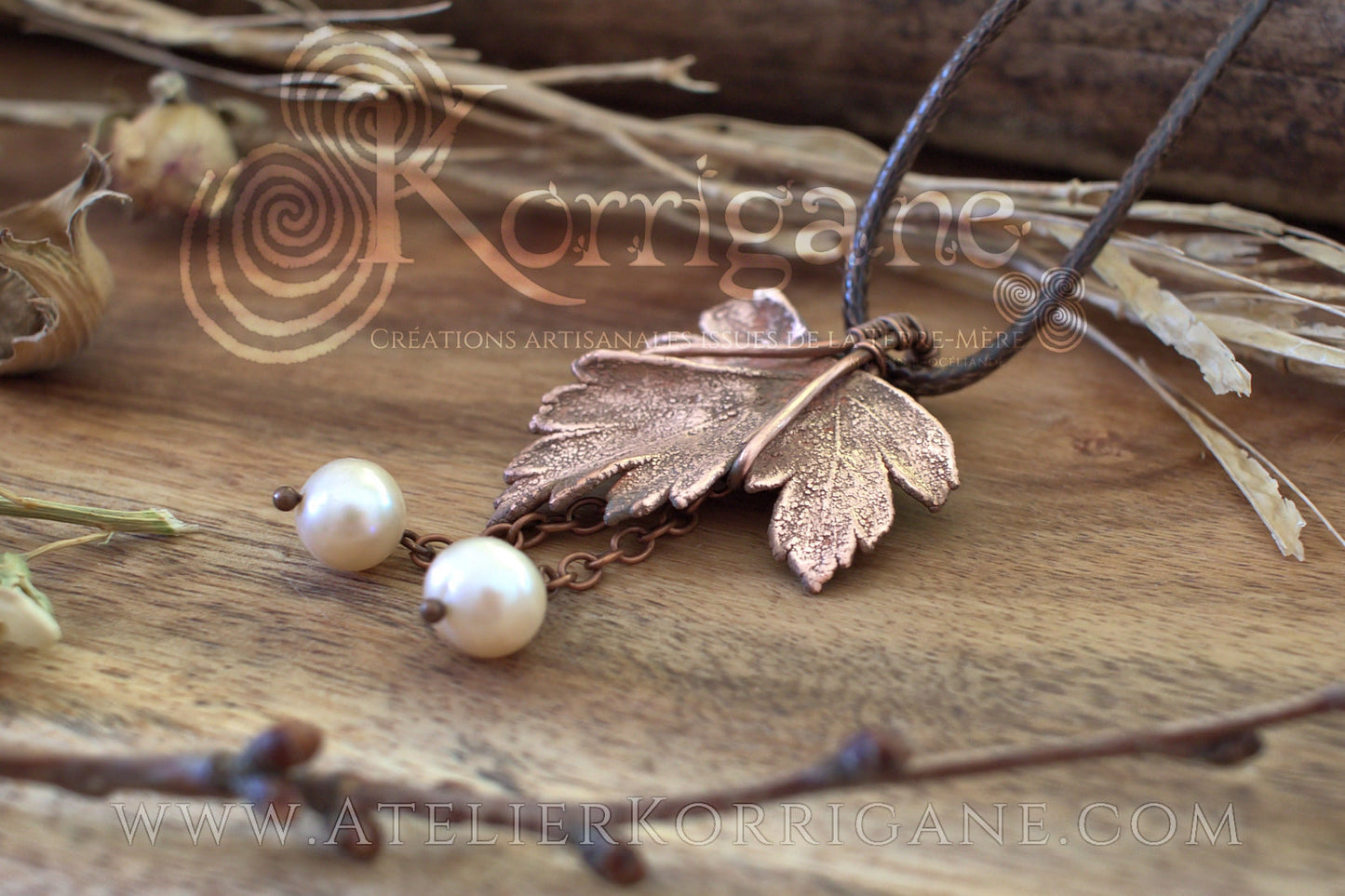 Collier Feuille de Persil en perles véritables & cuivre Korrigane