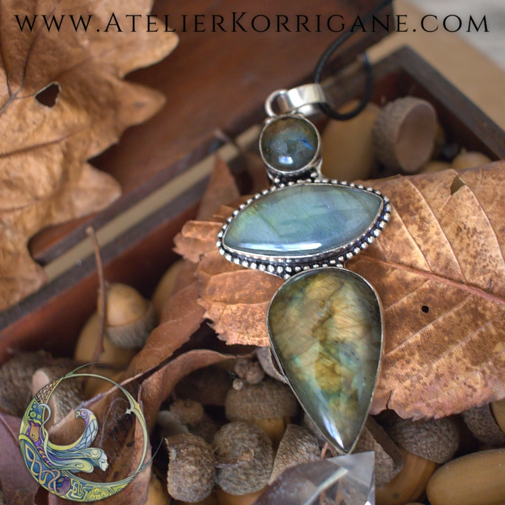 Collier Labradorite Korrigane