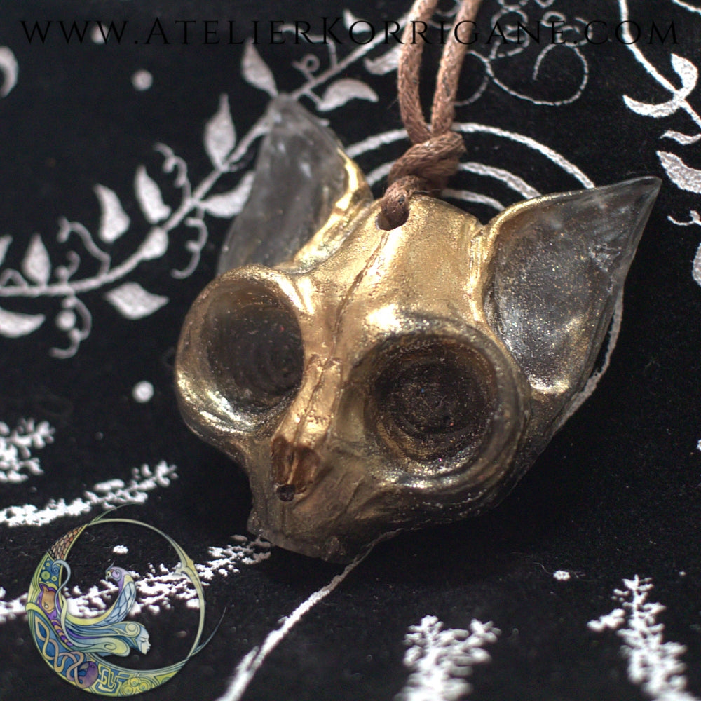 Pendentif Crane de Chat Gothique Korrigane