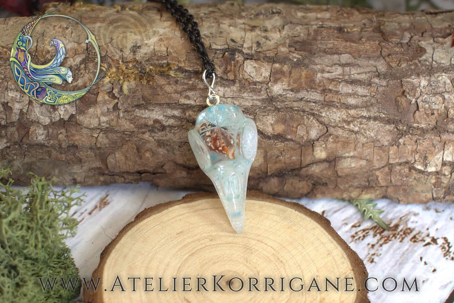Pendentif Totem Corbeau Coquillage Korrigane