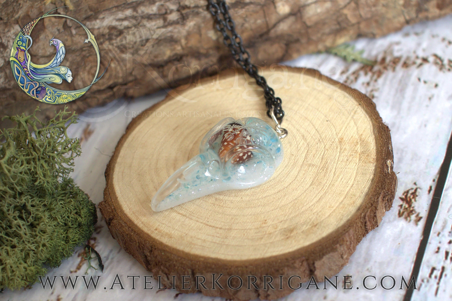 Pendentif Totem Corbeau Coquillage Korrigane