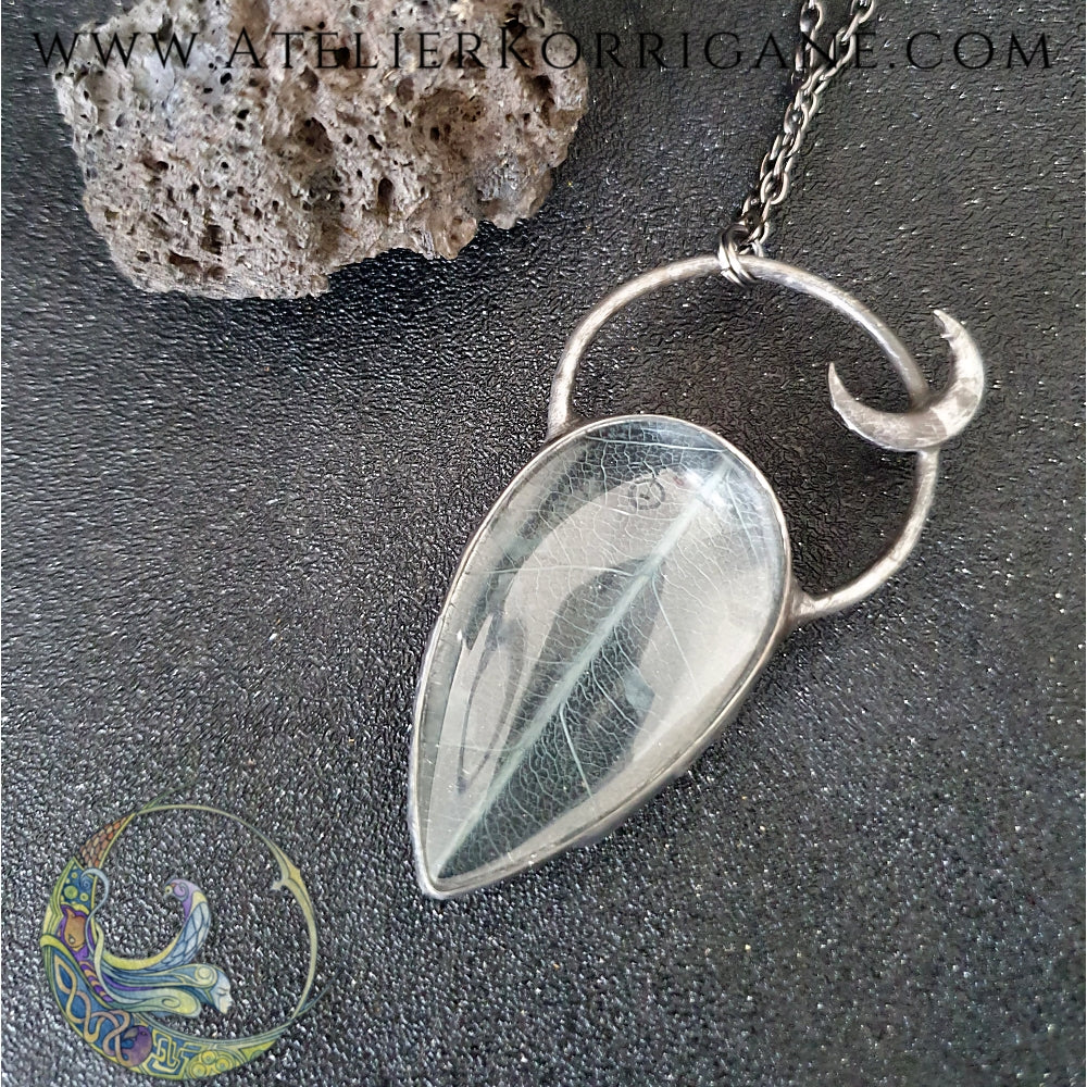 Collier Plantes avec une véritable Feuille et un croissant de Lune - Les Botaniques Korrigane