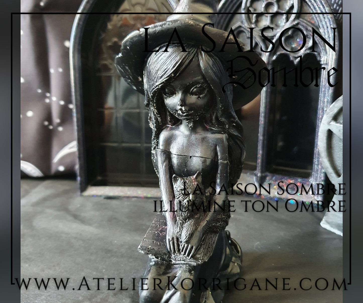 Statuette Little Witch avec son chat et son grimoire Korrigane