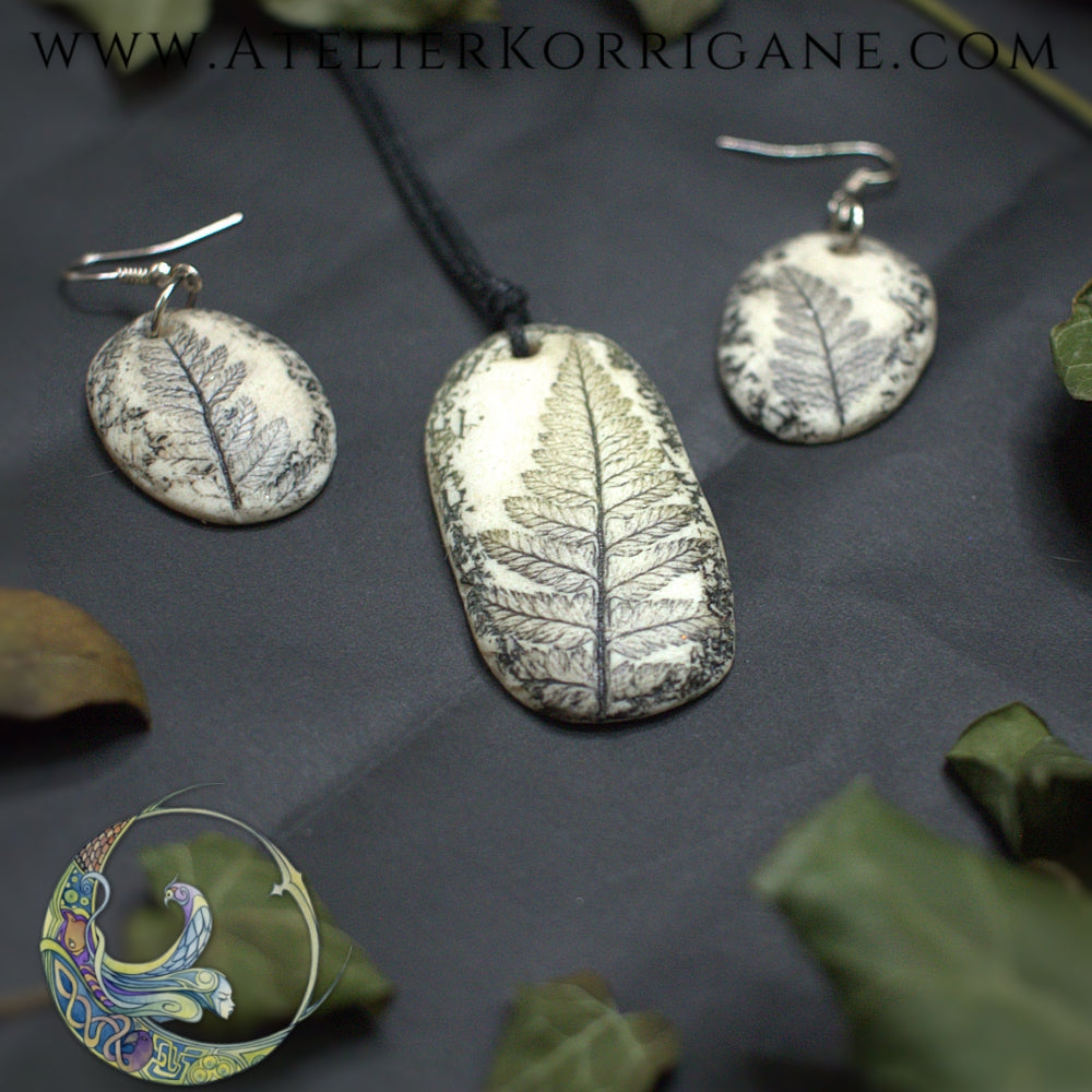 Parure Pendentif & Boucles d'Oreilles Woodlands Korrigane