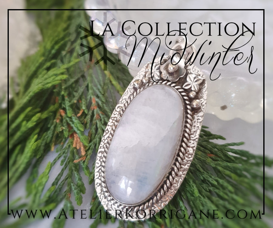 Pendentif Hellebore en Labradorite blanche et Argent Massif Korrigane