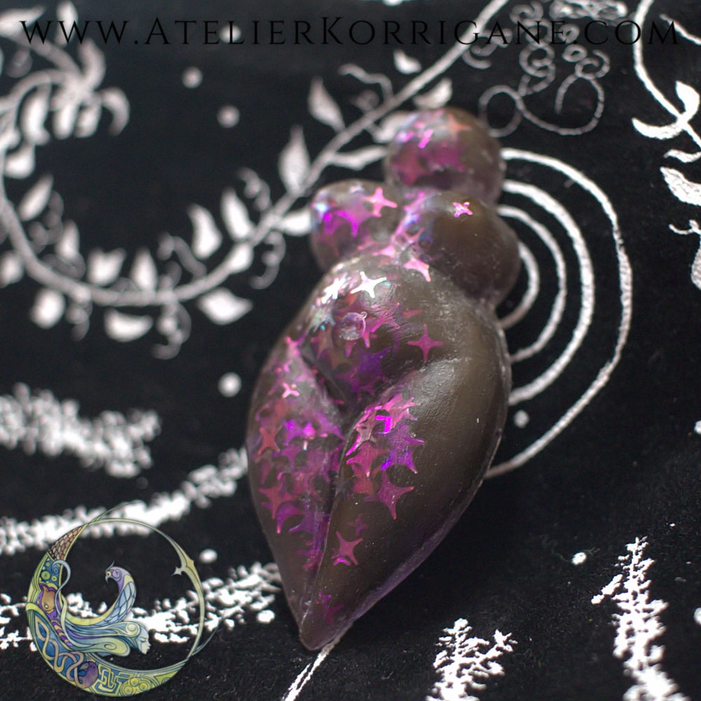 Talisman Gaia votre Déesse-Mère de Guidance - Violet étoiles améthystes Korrigane
