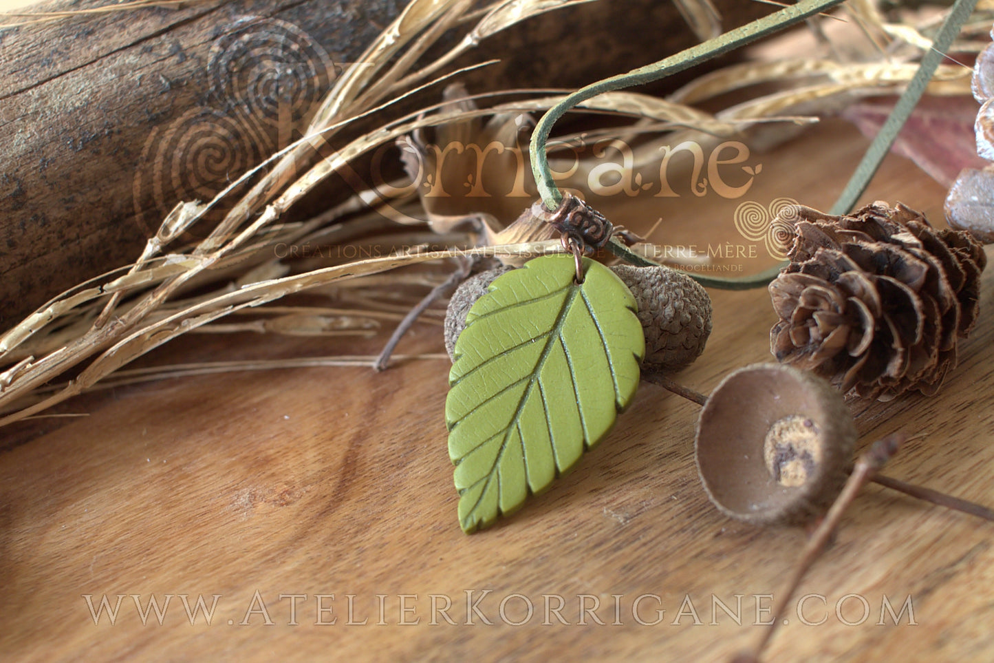 Collier Totem Woodlands Feuille - korrigane