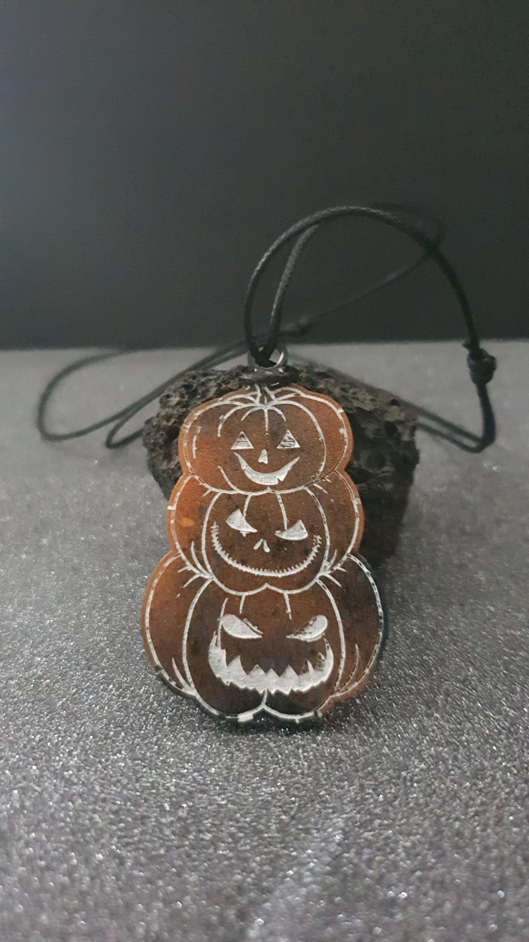 Pendentif Citrouille d'Halloween orange & noir