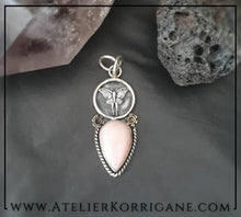 Charger l&#39;image dans la galerie, Pendentif Papillon en Argent Massif et Opale Rose