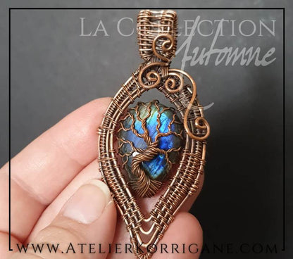 Pendentif Mabon Arbre de Vie en Labradorite Bleu Profond