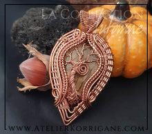 Charger l&#39;image dans la galerie, Pendentif Mabon Arbre de Vie en Labradorite Mordorée