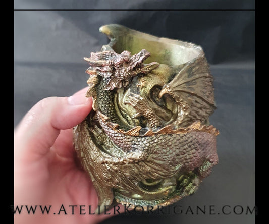 Pot Dragon