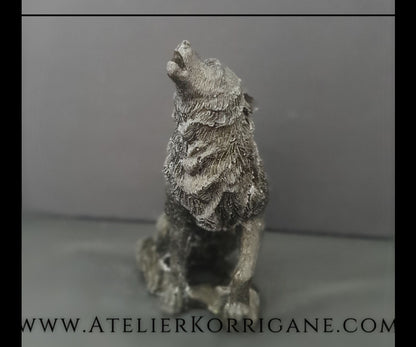 Statuette Totem Loup hurlant