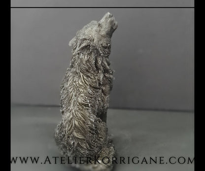 Statuette Totem Loup hurlant