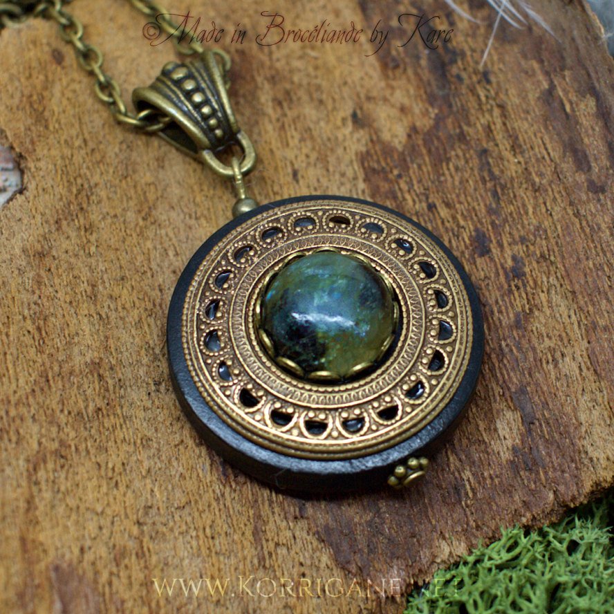 Collier Protection Pendentif 'Amddiffyn' Labradorite - korrigane