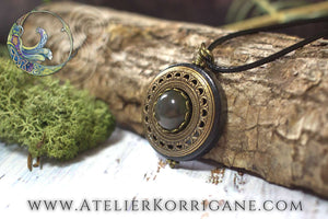 Amulette Collier Protection 'Amddiffyn' en Agate Indienne Korrigane