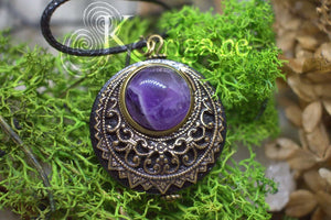 Amulette Lleuad Collier de Protection Lune Korrigane