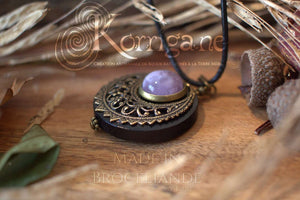 Amulette Lleuad Collier de Protection Lune Korrigane