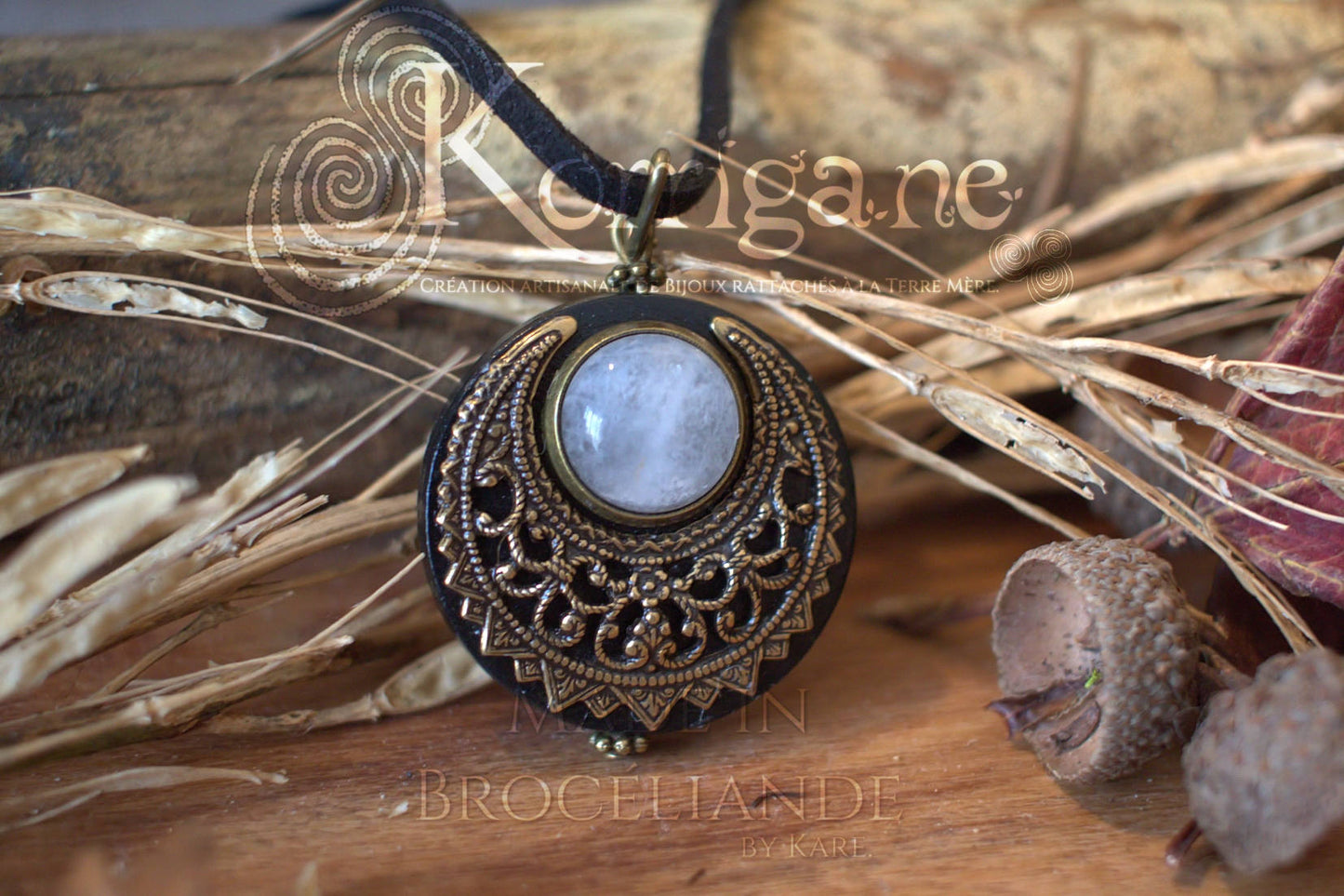 Amulette "Lleuad" Collier de Protection Lune Wicca - Cristal de Roche - Talisman Triple Déesse - Silver-Filled Liton Korrigane