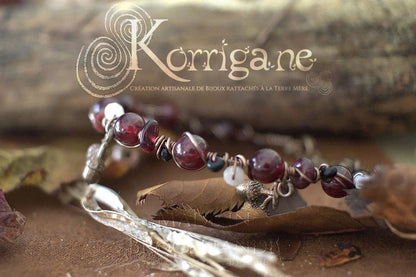 Bracelet Arduinna - Bijou forestier - Grenat, Onyx & Labradorite Blanche - Artisanat Made In Brocéliande - Bretagne - France - Lithothérapie Korrigane