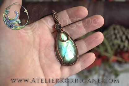 Pendentif Brumes en Labradorite Vert-Bleu et Cuivre Korrigane