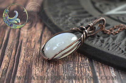 Pendentif Brumes en Labradorite Blanche et Cuivre Korrigane