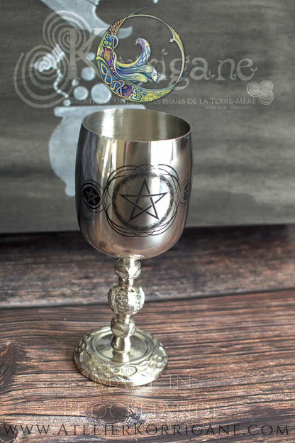 Calice Pentagramme Pentacle pour autel Korrigane