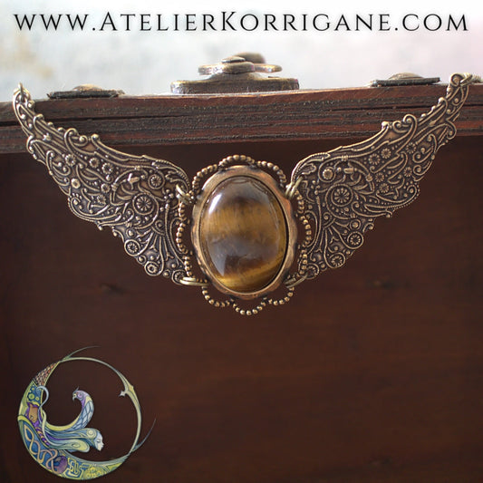 Collier Ailes Steampunk Œil de tigre Korrigane