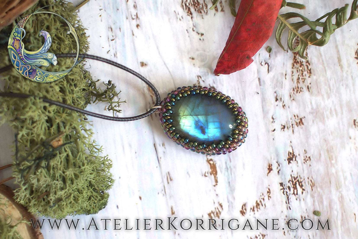 Collier Amulette Labradorite Bleue Korrigane