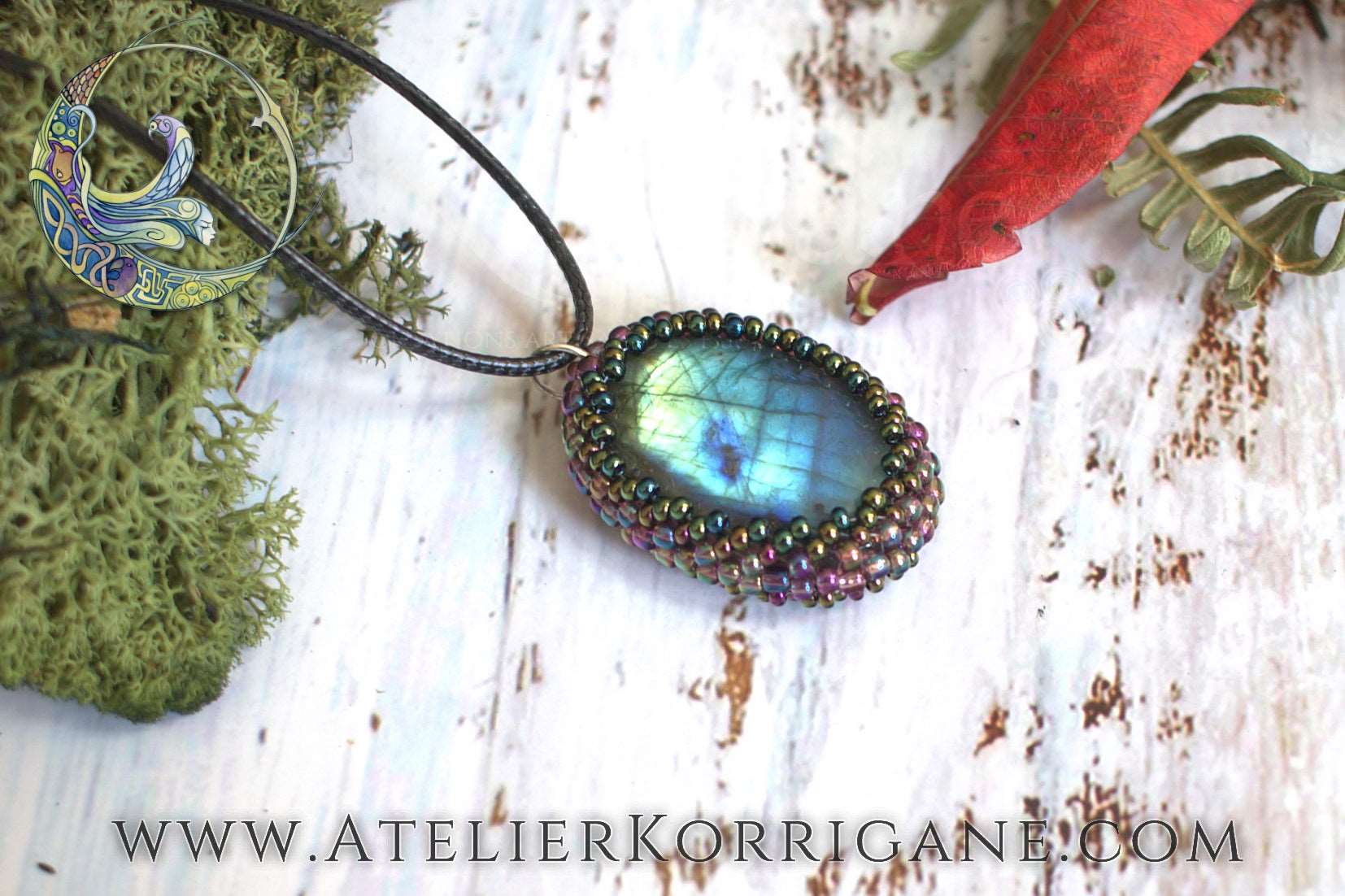 Collier Amulette Labradorite Bleue Korrigane