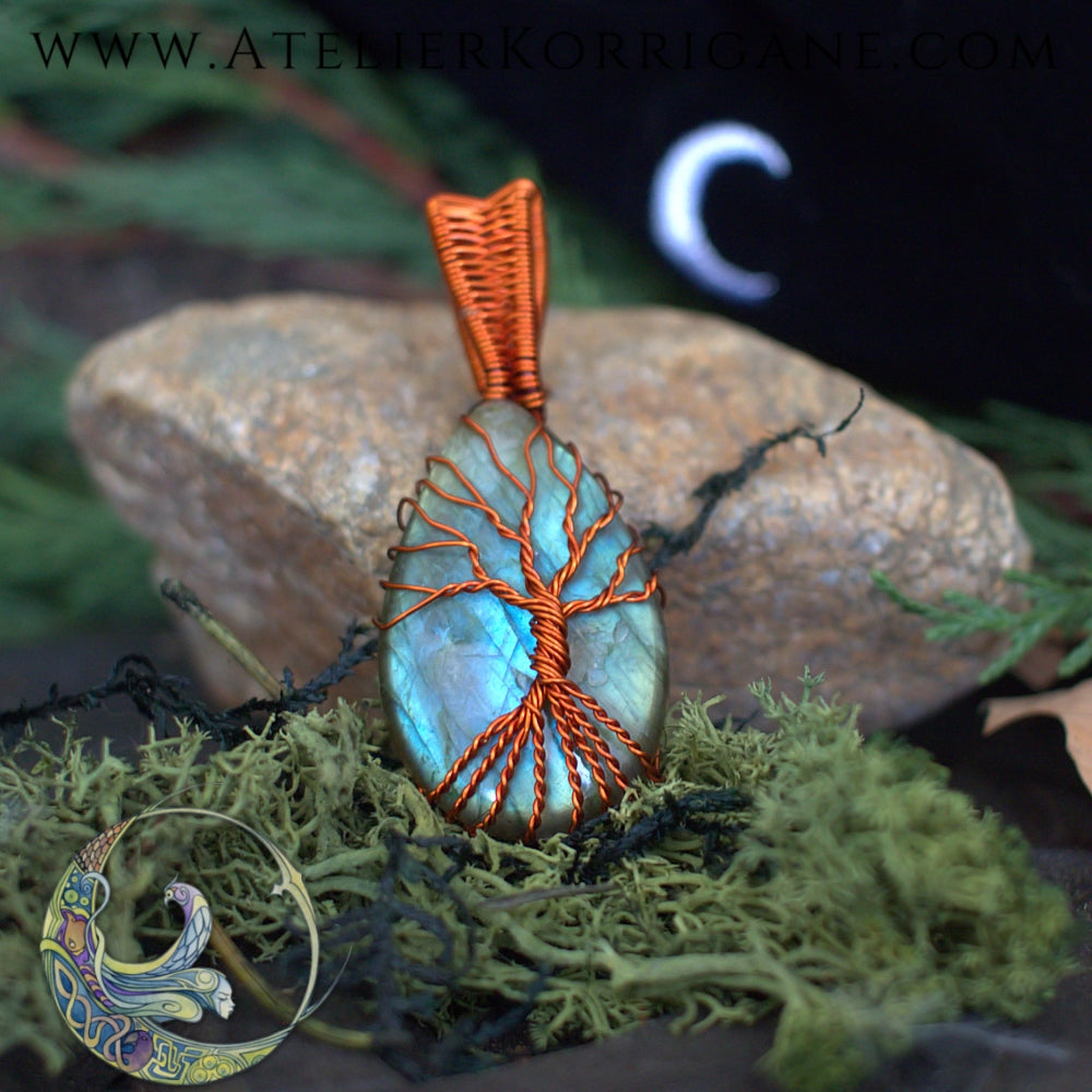 Collier Arbre de Vie en Labradorite Bleue-Verte Korrigane