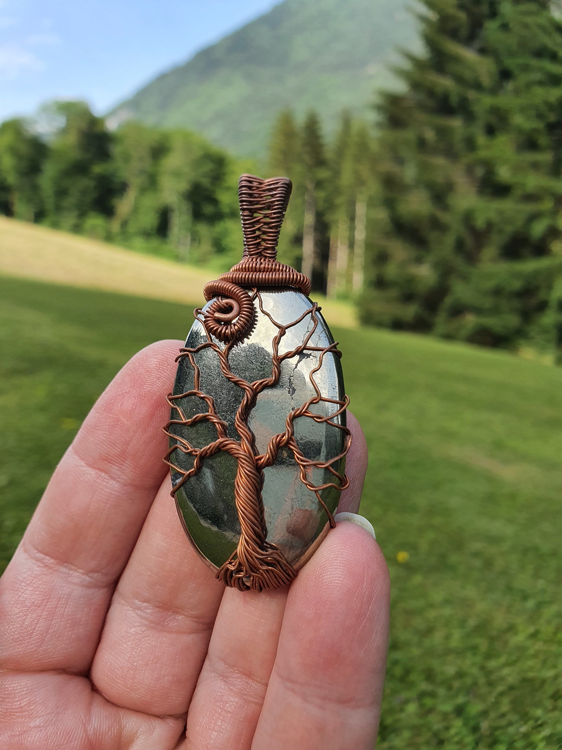 Collier Arbre de Vie en Pyrite allongée Korrigane