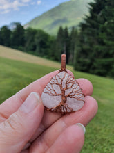 Charger l&#39;image dans la galerie, Collier Arbre de Vie en Quartz druse Korrigane