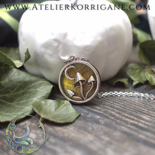 Charger l&#39;image dans la galerie, Collier Champignons et Labradorite - Les Botaniques Korrigane