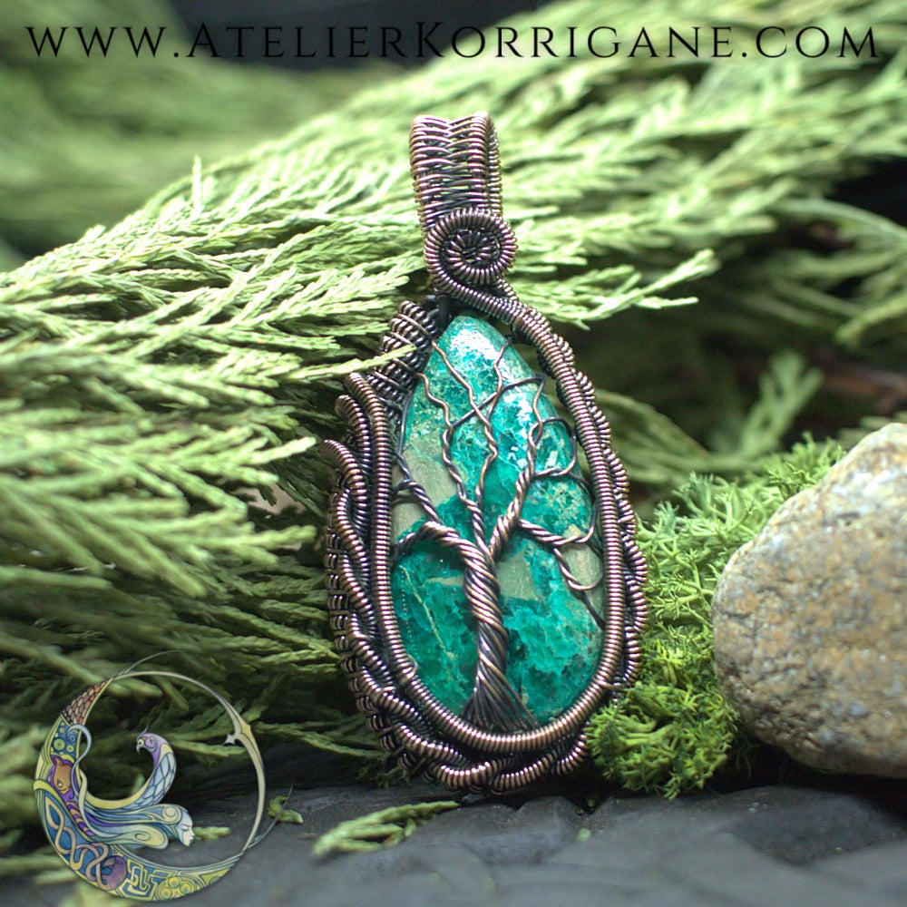 Collier Dùsgadh Arbre de Vie en Azurite Korrigane