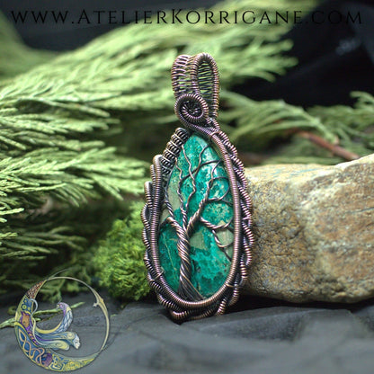 Collier Dùsgadh Arbre de Vie en Azurite Korrigane