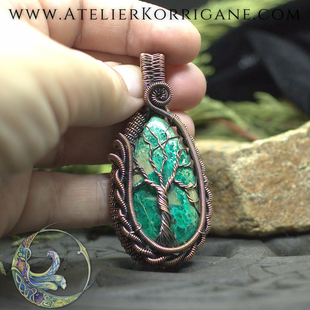 Collier Dùsgadh Arbre de Vie en Azurite Korrigane