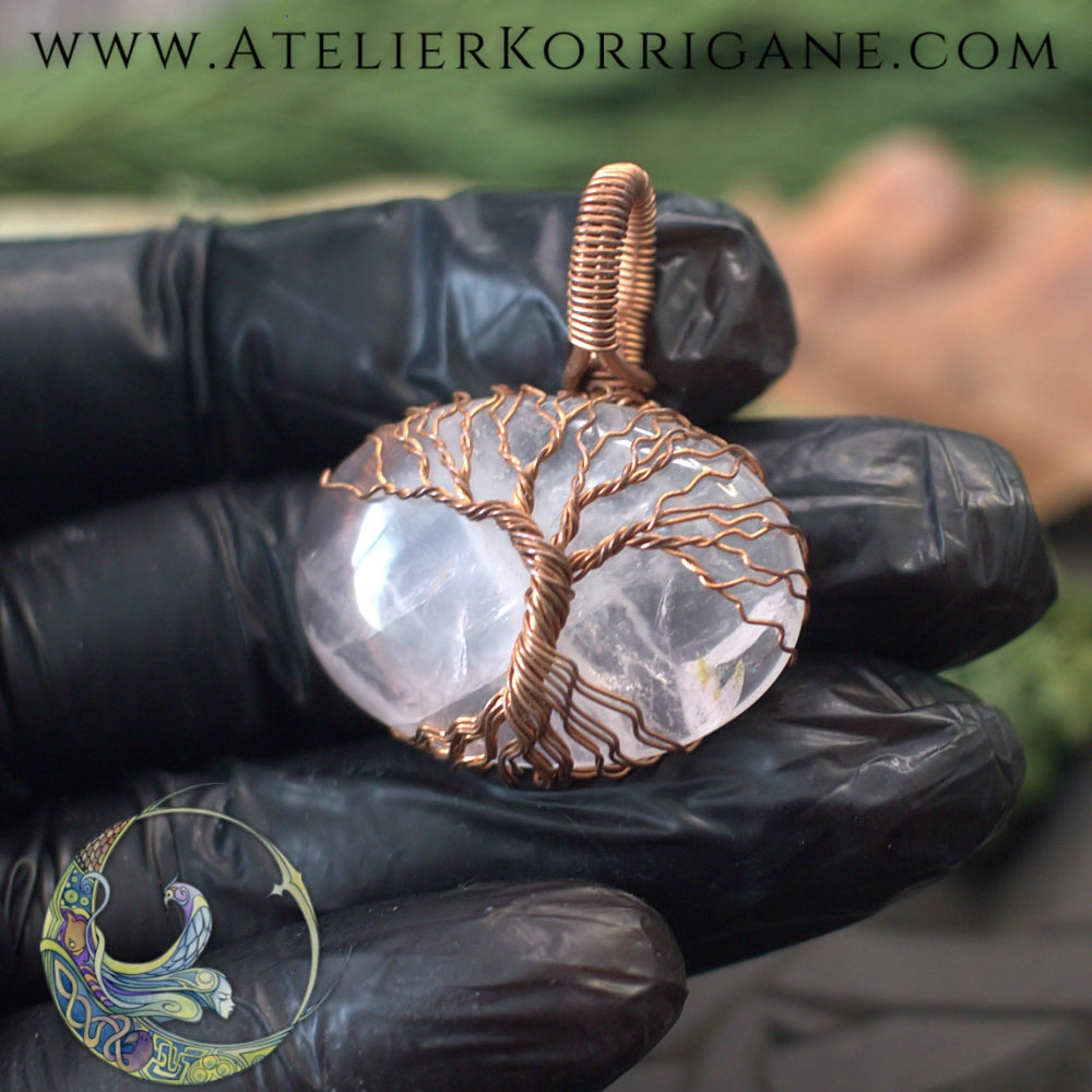 Collier Dùsgadh Arbre de Vie en Quartz Rose Korrigane