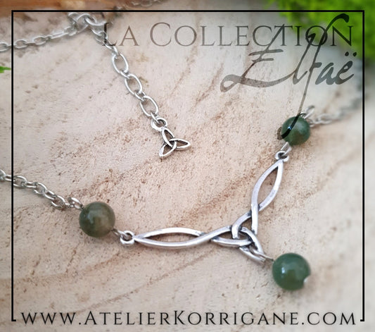 Collier Elfique en Agate Mousse avec Triquetra Celtique Korrigane